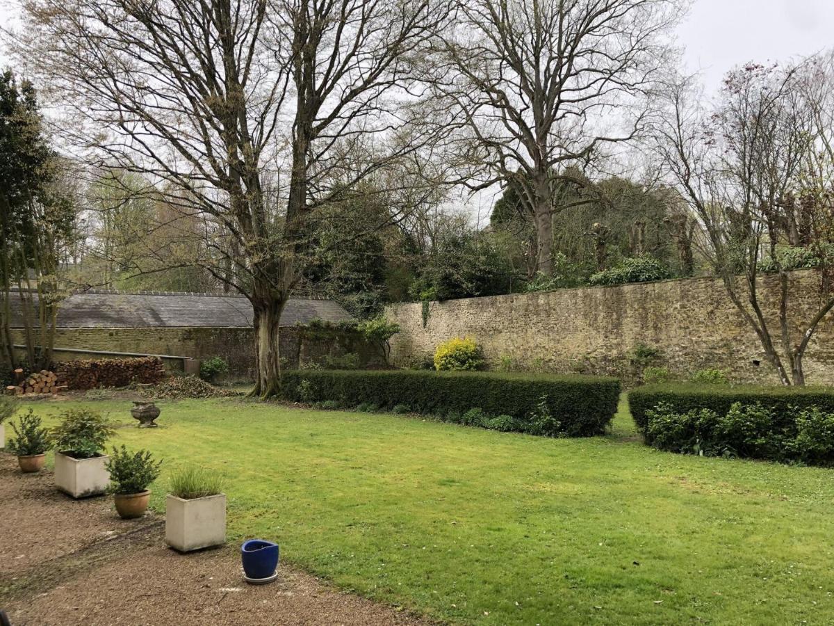 Heritage Apartment In Bayeux Near Museum Of Art Exterior photo